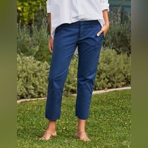 FRANK & EILEEN WICKLOW
The Italian Chino Pants (5)